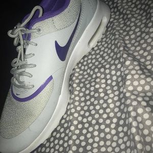 Nike shoes